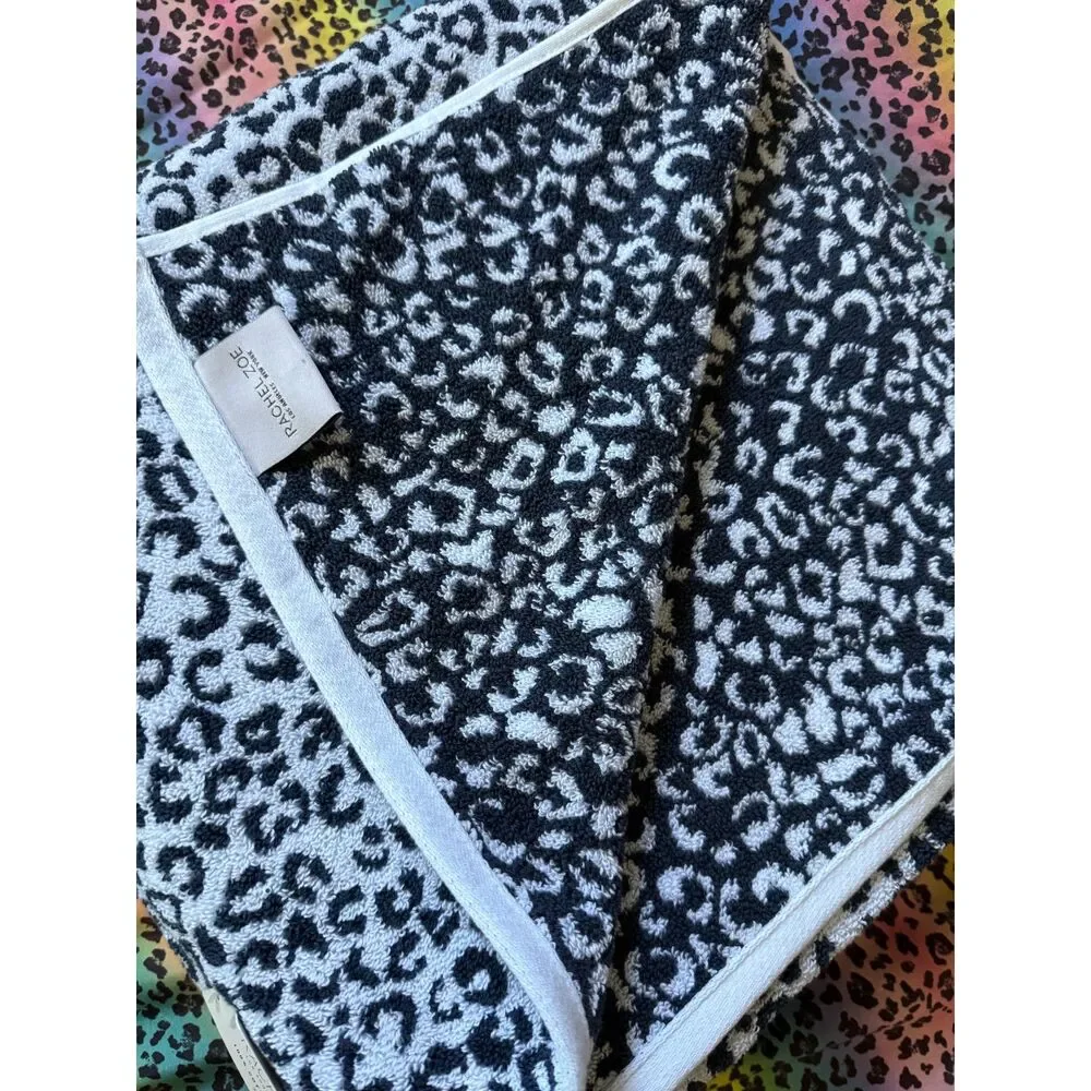 Rachel Zoe reversable Leopard Print Bath Towel Set NWT 100% Cotton Black White